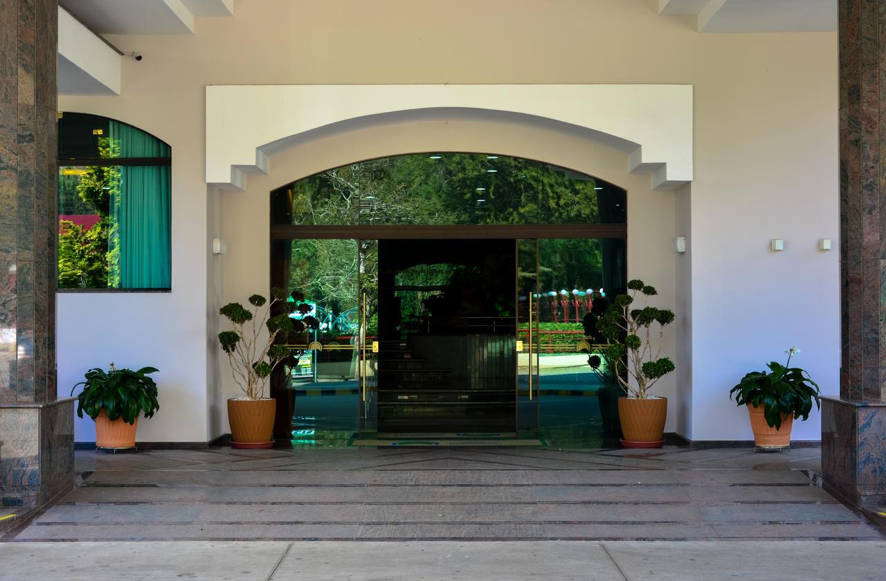 Hotel Recanto das Hortênsias Passa Quatro Exterior foto