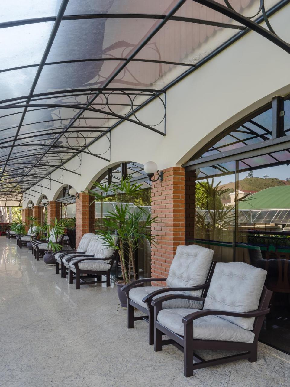 Hotel Recanto das Hortênsias Passa Quatro Exterior foto